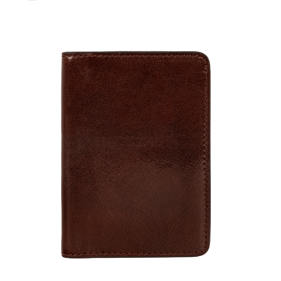 Small Leather Passport Holder - Gulliver’s Travels