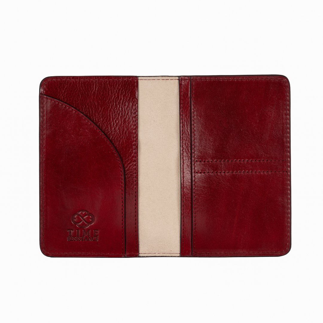 Small Leather Passport Holder - Gulliver’s Travels
