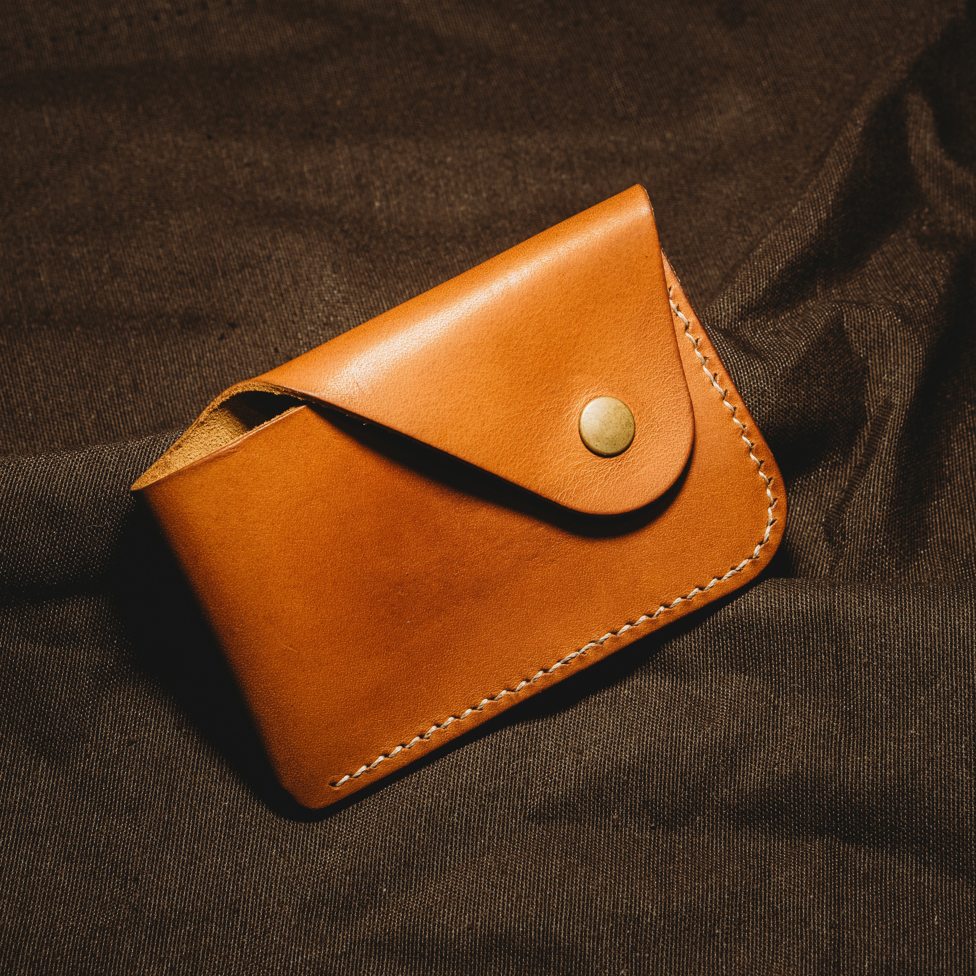 Basic Card Holder – Captain's Cut