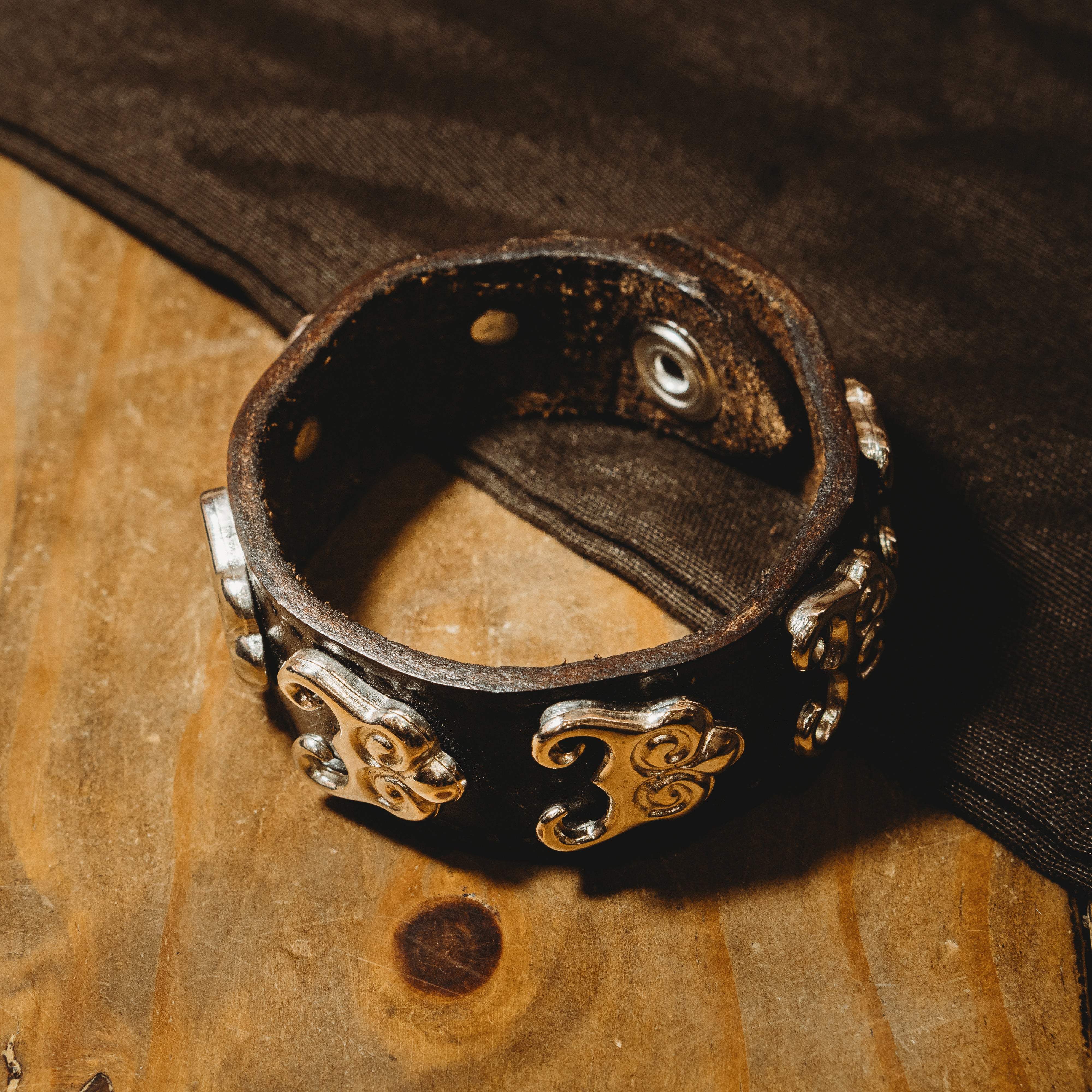 leather bracelets