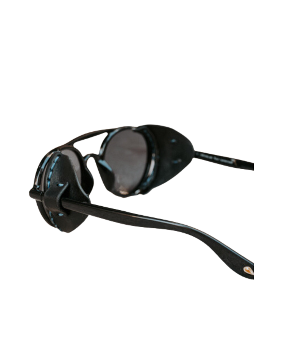 The Captain’s Aviator Sunglasses